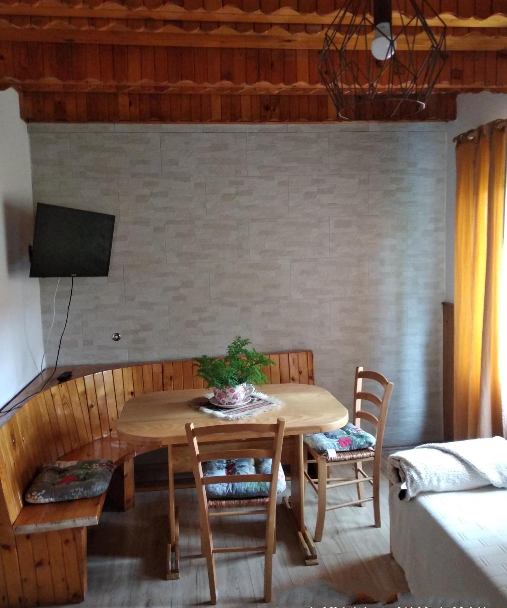 Apartments Čelopek Licko Petrovo Selo Kamer foto
